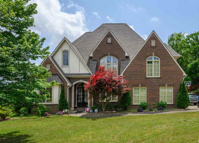 Property at 1366 Scout Trce, Hoover, AL 35244, 5 beds, 4.5 baths