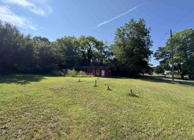 Property at 2068 Bynum Blvd, Eastaboga, AL 36260, 2 beds, 1 bath