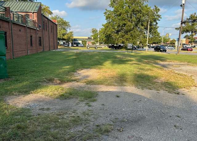 Property at 727 Quintard Ave #1, Anniston, AL 36207