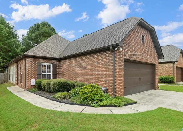 Property at 5258 Cottage Ln, Hoover, AL 35226, 3 beds, 2 baths