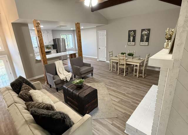 Property at 5600 Double Tree Cir, Birmingham, AL 35242, 5 beds, 3 baths