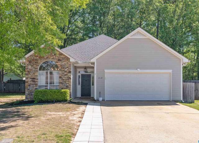 Property at 2119 Amberley Woods Ter, Helena, AL 35080, 3 beds, 2 baths