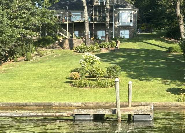 Property at 260 Skyline Trl, Pell City, AL 35128, 4 beds, 4 baths