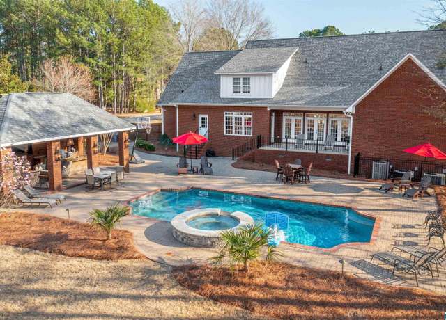 Property at 20 Arrow Wood Ln, Gadsden, AL 35901, 4 beds, 5 baths