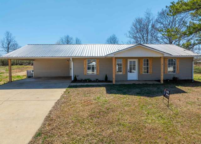 Property at 130 Alexandria Heights Cir, Alexandria, AL 36250, 3 beds, 2 baths
