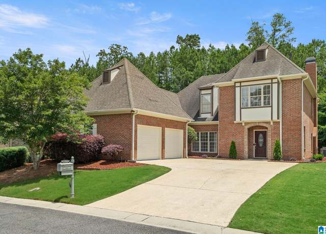 Property at 5912 Waterscape Pass, Hoover, AL 35244, 3 beds, 2.5 baths