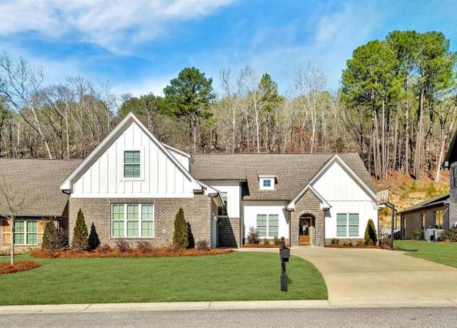 Property at 217 Kinross Cir, Pelham, AL 35124, 5 beds, 3 baths