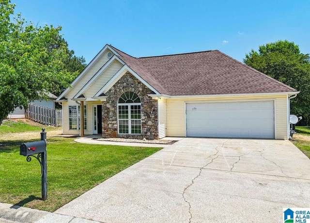 Property at 604 Camden Cove Ln, Calera, AL 35040, 3 beds, 2 baths
