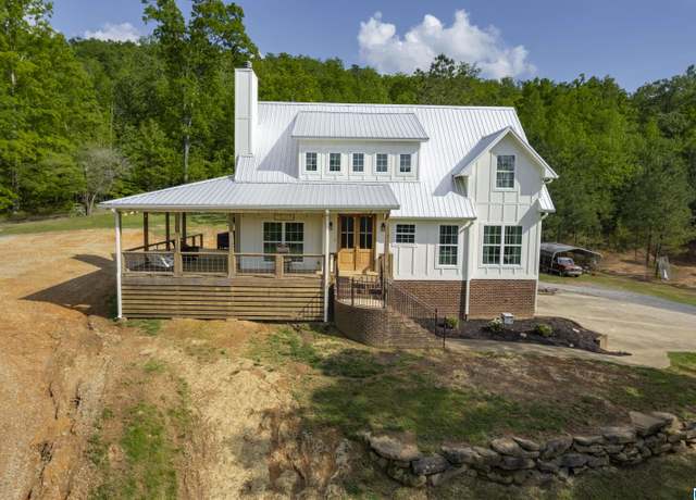 Property at 561 Mountain Crest Dr, Pell City, AL 35128, 4 beds, 2.5 baths
