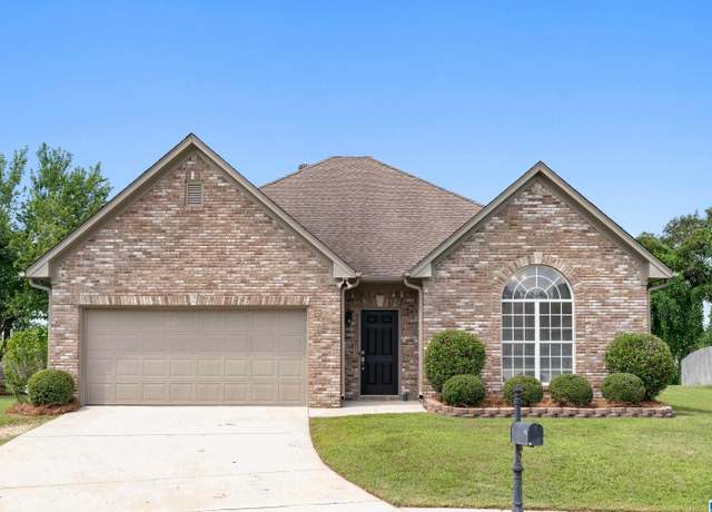 Property at 112 Grant Cir, Calera, AL 35040, 3 beds, 2 baths