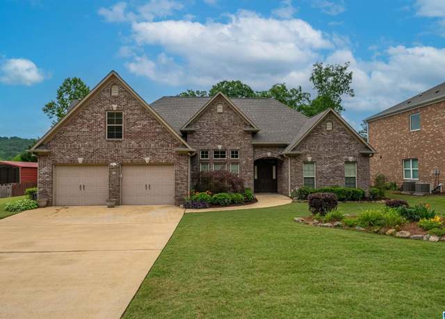 Property at 605 Legacy Dr, Springville, AL 35146, 4 beds, 2.5 baths