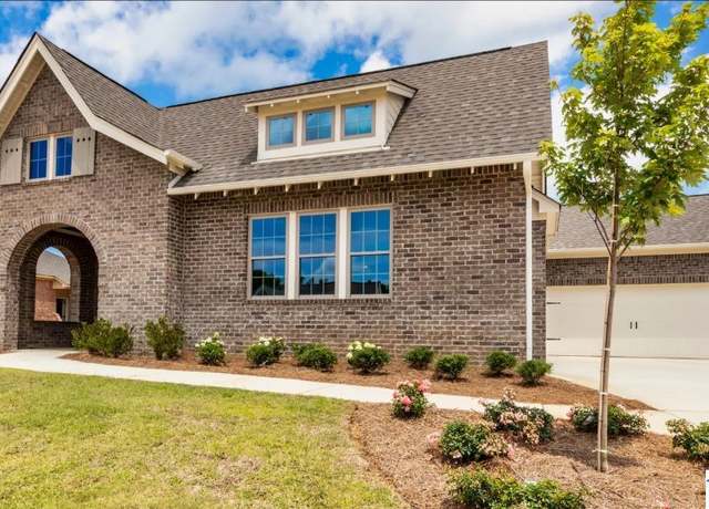 Property at 300 Simms Lndg, Pelham, AL 35124, 3 beds, 2 baths