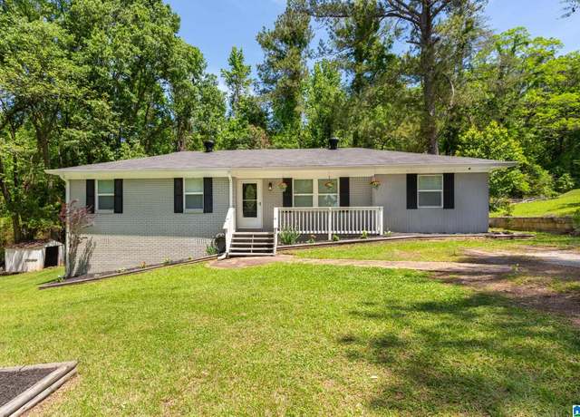 Property at 133 Edwin Ave, Oxford, AL 36203, 4 beds, 2 baths