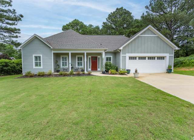 Property at 7650 Cloverdell Dr, Pinson, AL 35126, 3 beds, 2 baths