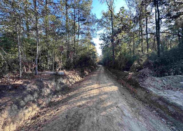 Property at 1 County Road 176 #5487, Clanton, AL 35046