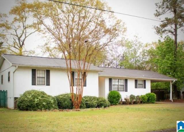 Property at 918 SW Dennis St, Jacksonville, AL 36265, 3 beds, 2 baths