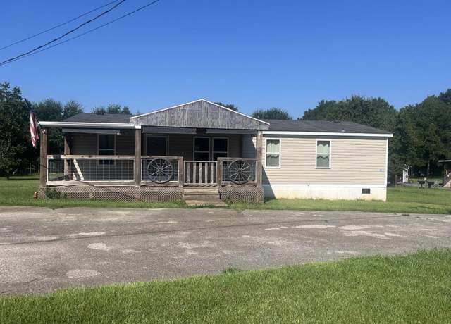 Property at 777 N Horton Rd, Wilsonville, AL 35186, 3 beds, 2 baths
