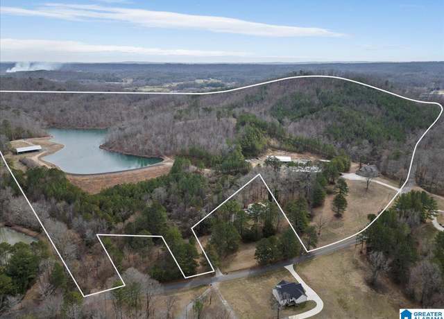 Property at 848 Jan St, Oneonta, AL 35121, 5 beds, 4.5 baths