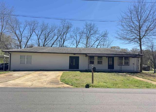 Property at 731 Potter Ave, Bessemer, AL 35020, 3 beds, 2 baths