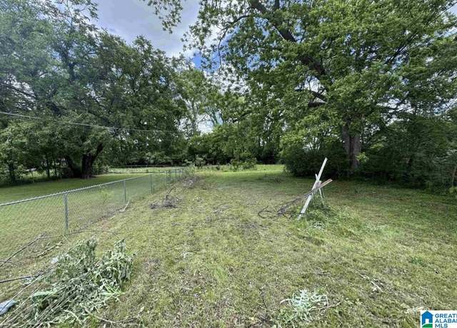 Property at 2610 N 7th Ave, Bessemer, AL 35020