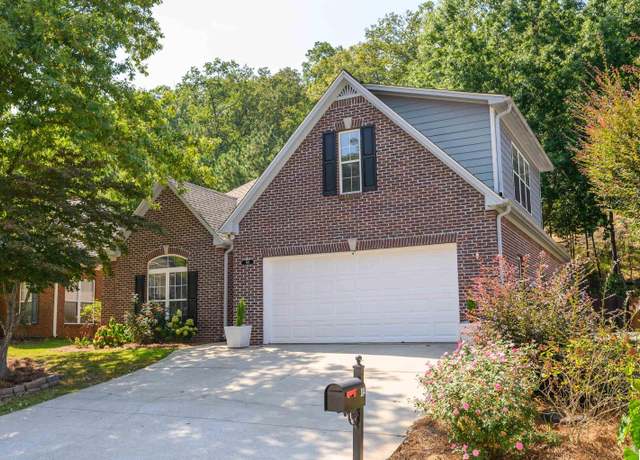 Property at 184 Cove Ln, Pelham, AL 35124, 4 beds, 2 baths