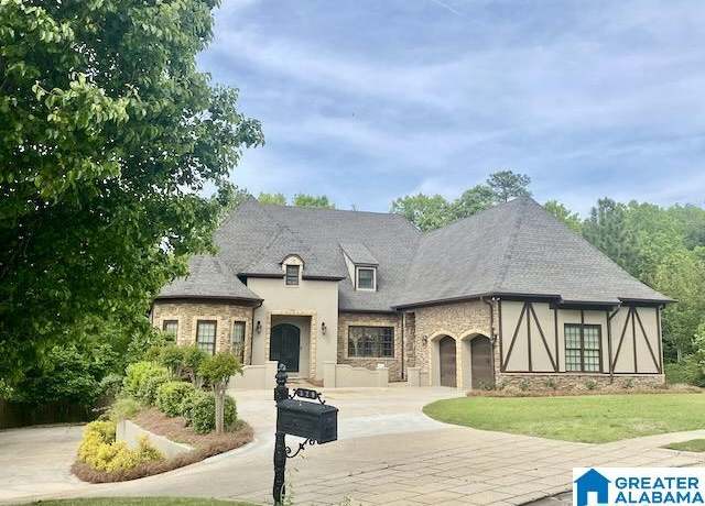 Property at 329 Normandy Ln, Chelsea, AL 35043, 4 beds, 3.5 baths