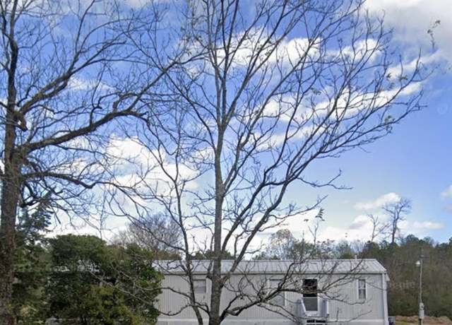 Property at 77 Raley St, Vincent, AL 35178, 2 beds, 2 baths