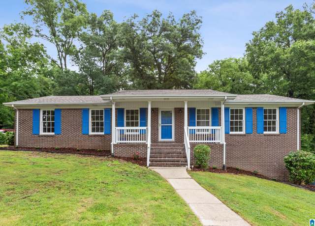 Property at 2425 5th St NW, Center Point, AL 35215, 3 beds, 2 baths