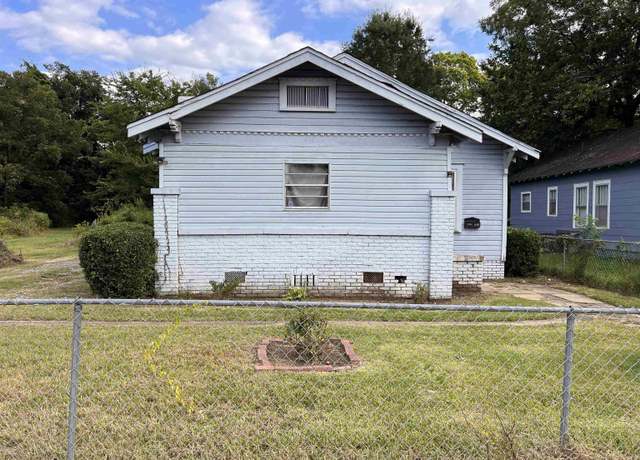 Property at 1125 Fulton Ave SW, Birmingham, AL 35211, 3 beds, 1 bath