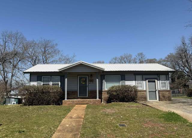 Property at 518 Kingwood Dr, Sylacauga, AL 35150, 2 beds, 1 bath
