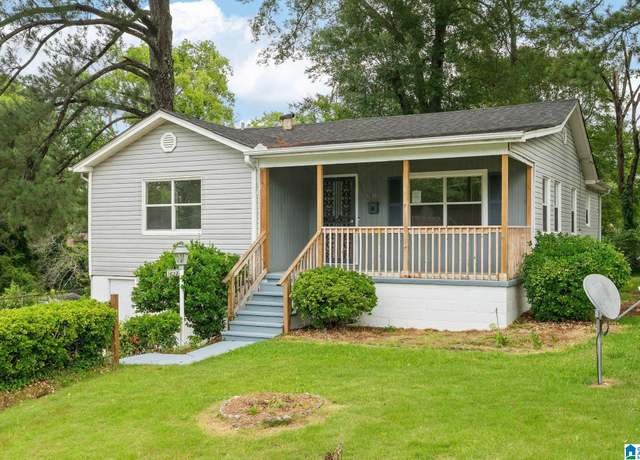 Property at 1633 SW Mims St, Birmingham, AL 35211, 3 beds, 1 bath
