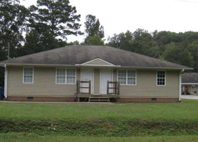 Property at 668 Gardner Dr SE, Jacksonville, AL 36265, 4 beds, 4 baths