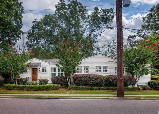 Property at 1630 Manhattan St, Homewood, AL 35209, 3 beds, 2 baths
