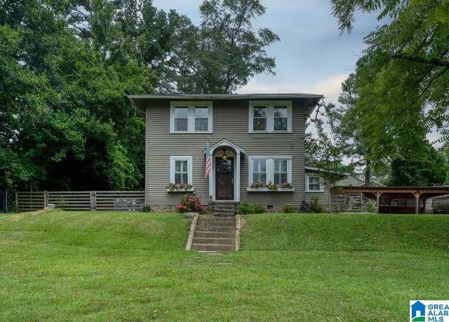 Property at 210 Lakeshore Dr, Homewood, AL 35209, 2 beds, 2 baths