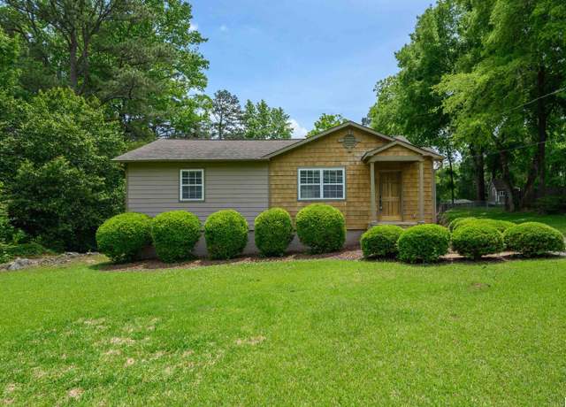 Property at 2128 Rockland Dr, Hoover, AL 35226, 2 beds, 1 bath
