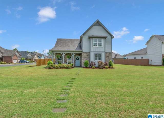 Property at 305 Shelby Farms Ln, Alabaster, AL 35007, 3 beds, 2.5 baths