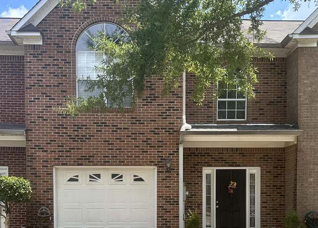 Property at 44 Park Dr S, Clanton, AL 35045, 3 beds, 2.5 baths