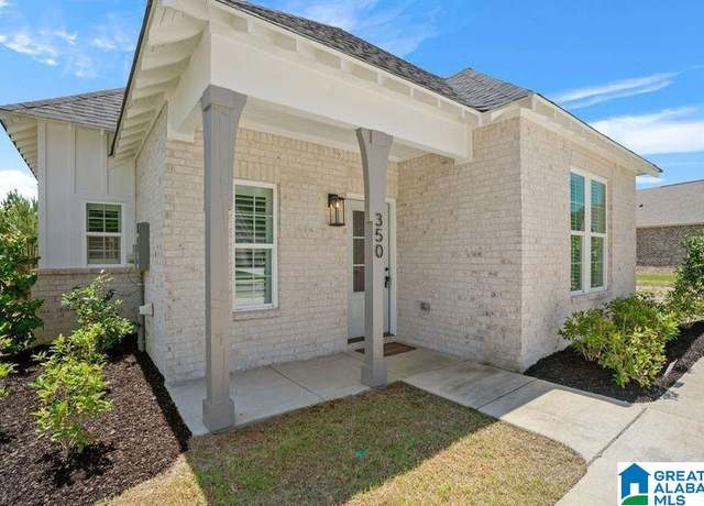 Property at 350 Shiloh Creek Dr, Calera, AL 35040, 3 beds, 2 baths