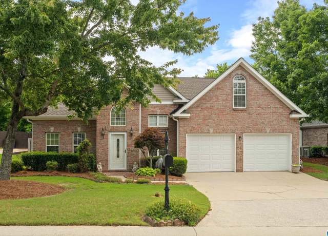 Property at 4862 Wood Springs Ln, Hoover, AL 35226, 4 beds, 3 baths
