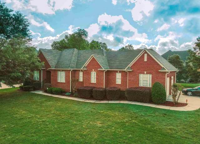 Property at 765 Brookline Cir, Gardendale, AL 35071, 3 beds, 3 baths