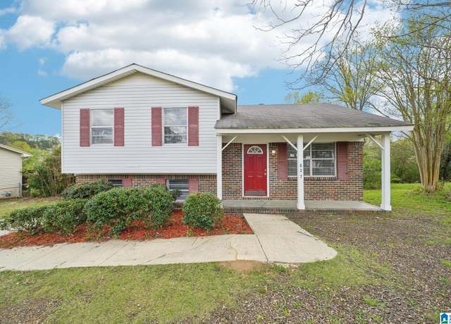 Property at 827 Country View Dr, Center Point, AL 35215, 3 beds, 1 bath