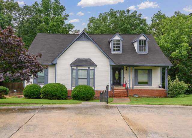 Property at 652 Oak Dr E, Trussville, AL 35173, 3 beds, 3.5 baths