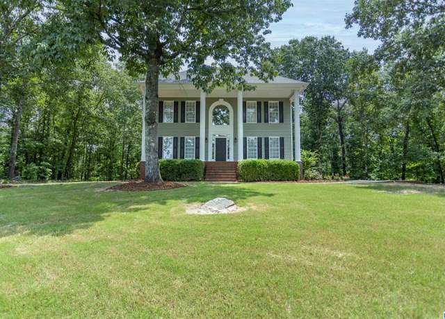Property at 273 Forest Pkwy, Alabaster, AL 35007, 4 beds, 3.5 baths