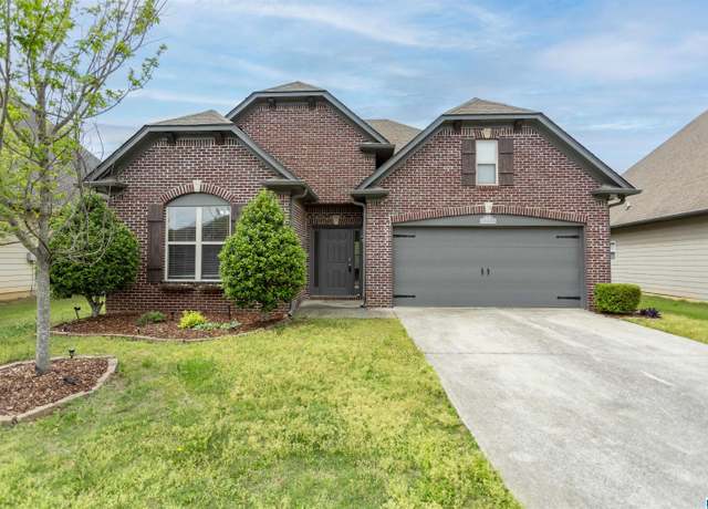 Property at 1127 Avalon Dr, Moody, AL 35004, 3 beds, 2 baths