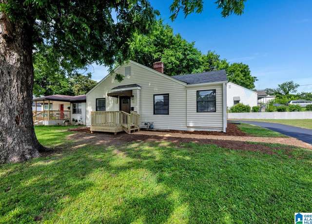 Property at 741 Center Pl SW, Birmingham, AL 35211, 3 beds, 1 bath