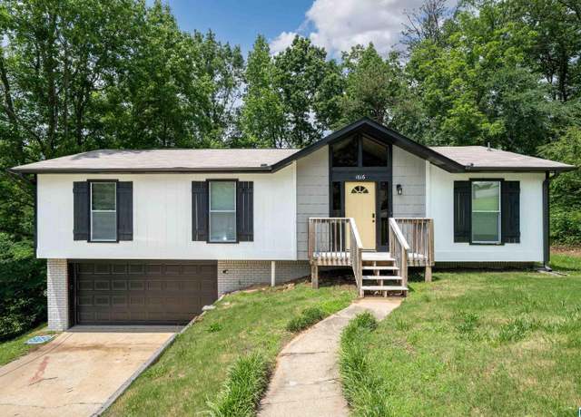 Property at 1616 Sonia Dr, Birmingham, AL 35235, 3 beds, 2 baths