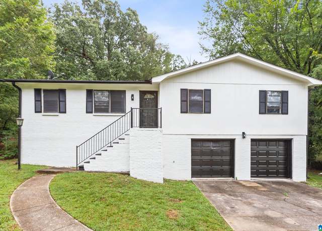Property at 1457 4th Pl NW, Center Point, AL 35215, 3 beds, 2 baths