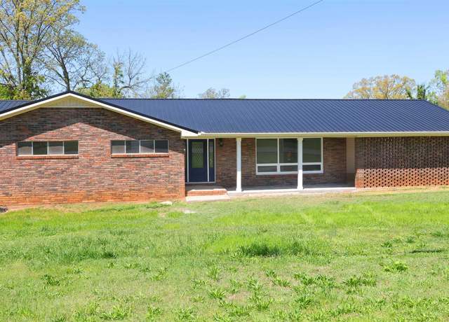 Property at 5004 Post Oak Rd, Anniston, AL 36206, 3 beds, 2.5 baths