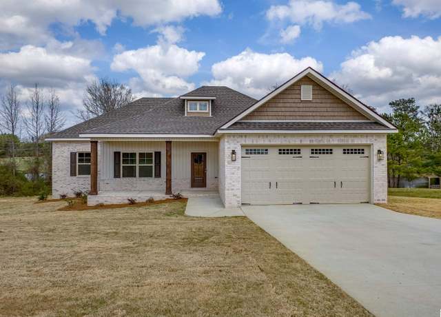 Property at 118 County Road 1081, Clanton, AL 35046, 4 beds, 2 baths