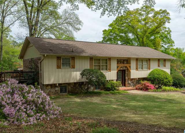 Property at 3201 Teakwood Rd, Hoover, AL 35226, 4 beds, 3 baths